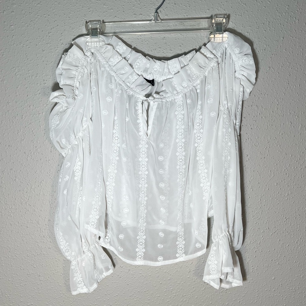 ✨ 5/$25 ✨ Windsor Off The Shoulder Sheer White Blouse